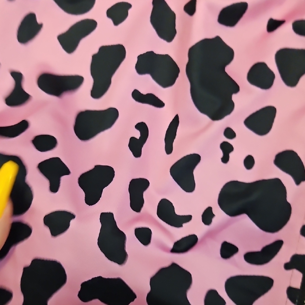 3X Pink and Black Animal Print Crop Top - Picture 4 of 5